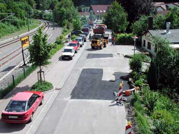 Die schadhafte Stellen in der Eisenbahnstraße