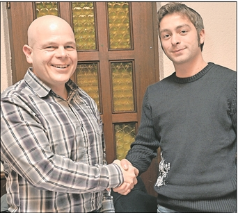 Tobias Großmann (rechts) folgt auf Armin Krieg