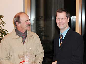 Josef Weckerle und Bürgermeister Toni Huber